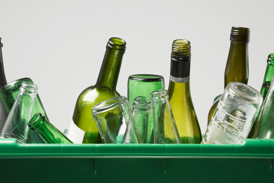 European Soft Drinks Industry Joins the “Close the Glass Loop” to Optimize Glass Packaging Circular Economy image