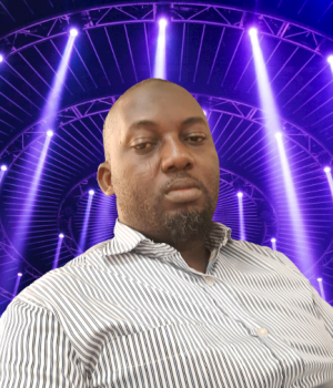 Sofola Azeez photo